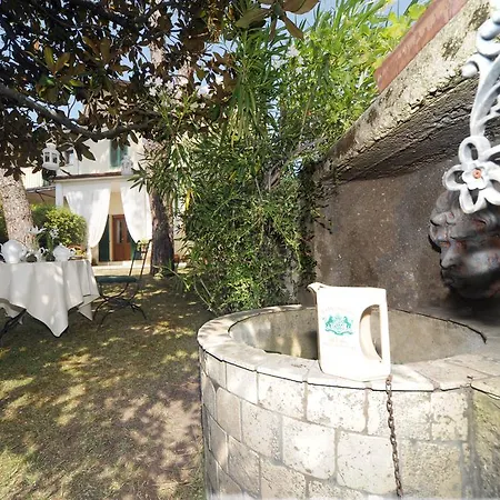 Bed & Breakfast La Piazzetta