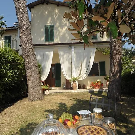 Bed & Breakfast La Piazzetta *